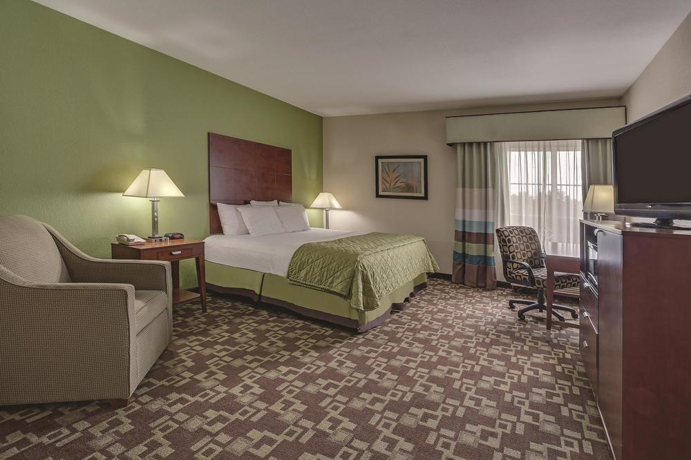 Hotel La Quinta By Wyndham Tupelo Extérieur photo