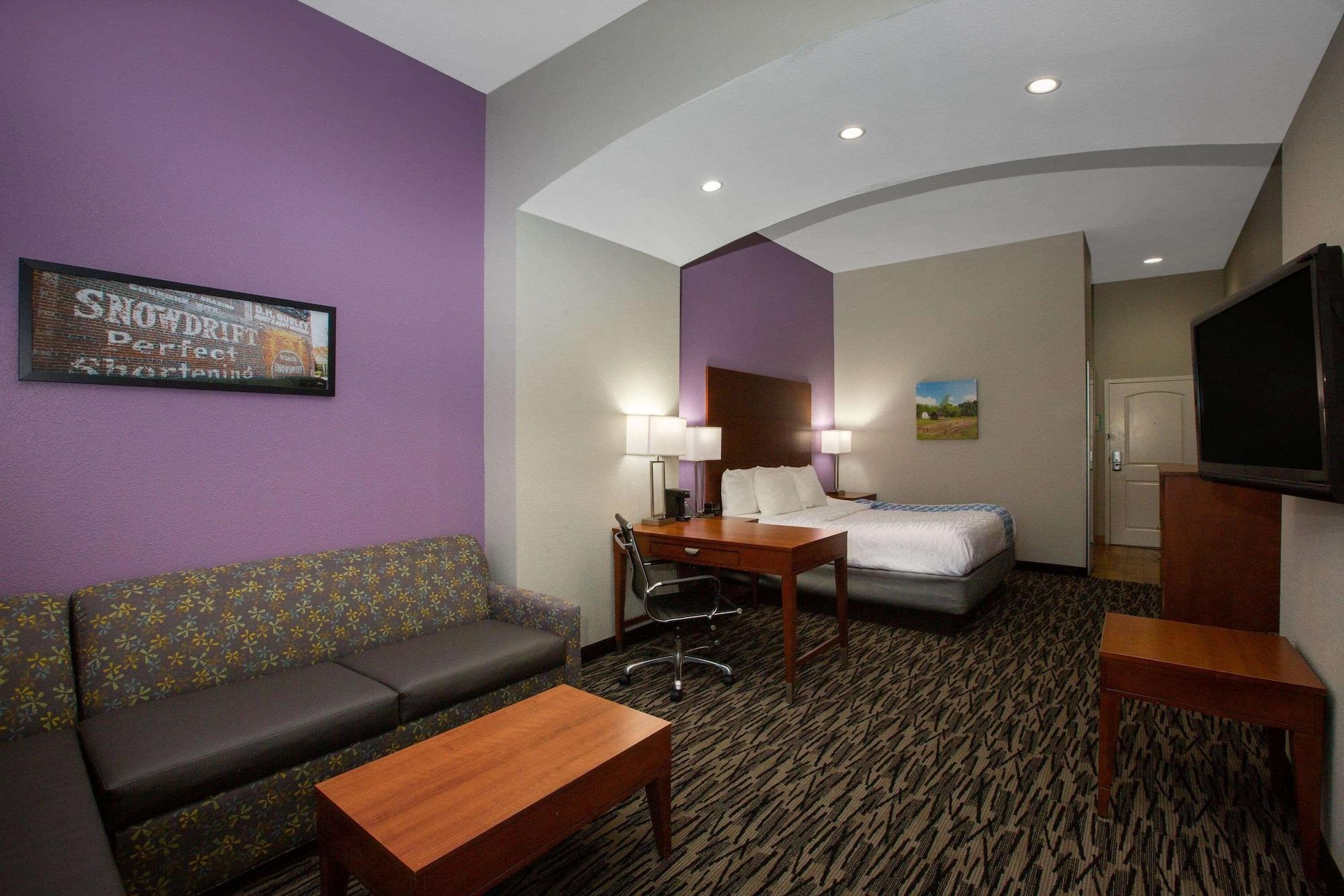 Hotel La Quinta By Wyndham Tupelo Extérieur photo