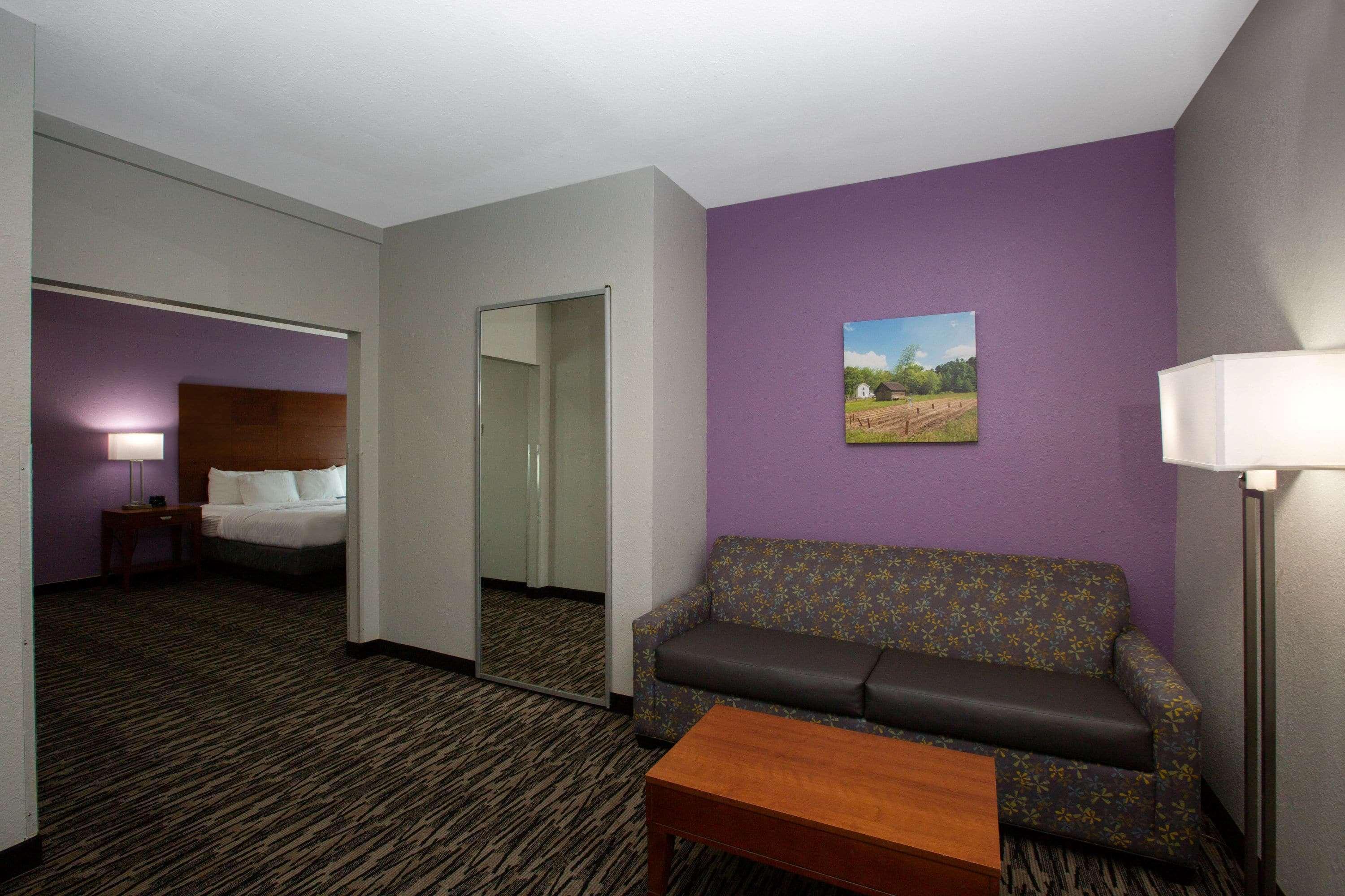 Hotel La Quinta By Wyndham Tupelo Extérieur photo