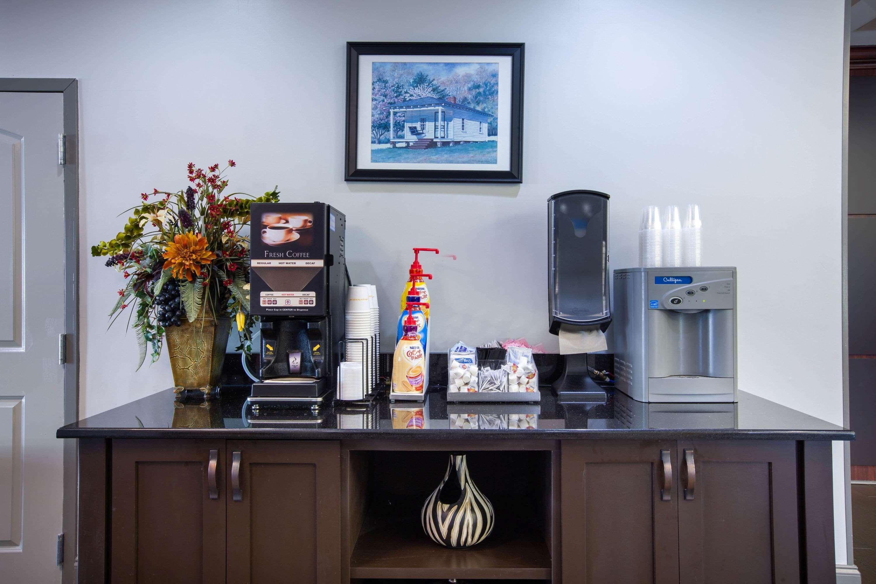 Hotel La Quinta By Wyndham Tupelo Extérieur photo